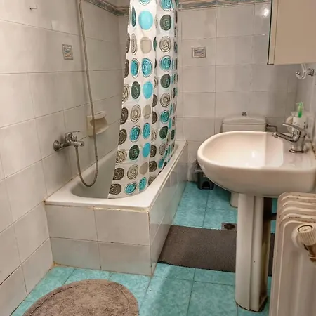 Private Parking 2συν1 συγχρονο διαμερισμα Apartment *
