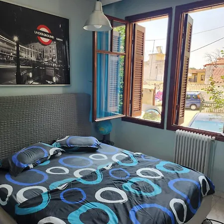 Private Parking 2Συν1 Συγχρονο Διαμερισμα アパート テッサロニキ