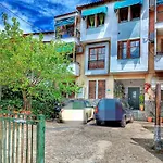 Private Parking 2συν1 συγχρονο διαμερισμα *