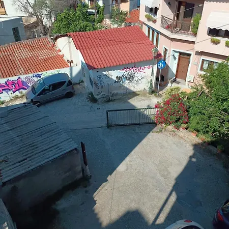 Private Parking 2συν1 συγχρονο διαμερισμα Thessaloniki
